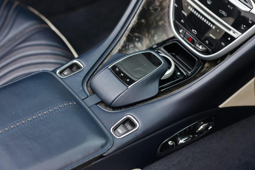 2018 Aston Martin DB11