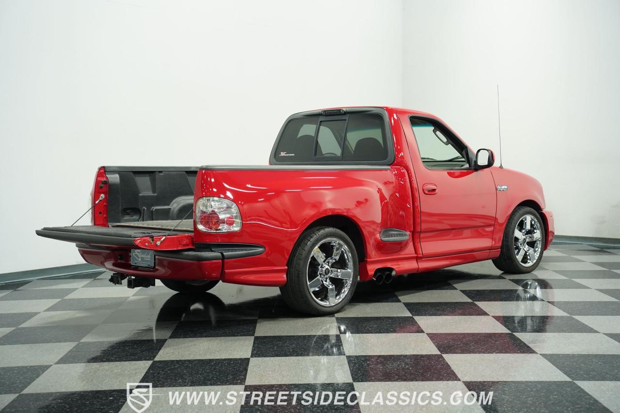 2002 Ford F-150 SVT Lightning