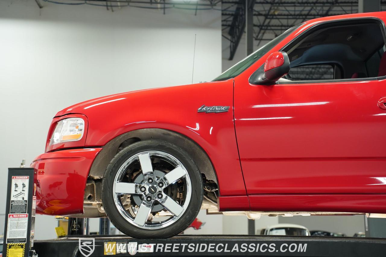 2002 Ford F-150 SVT Lightning