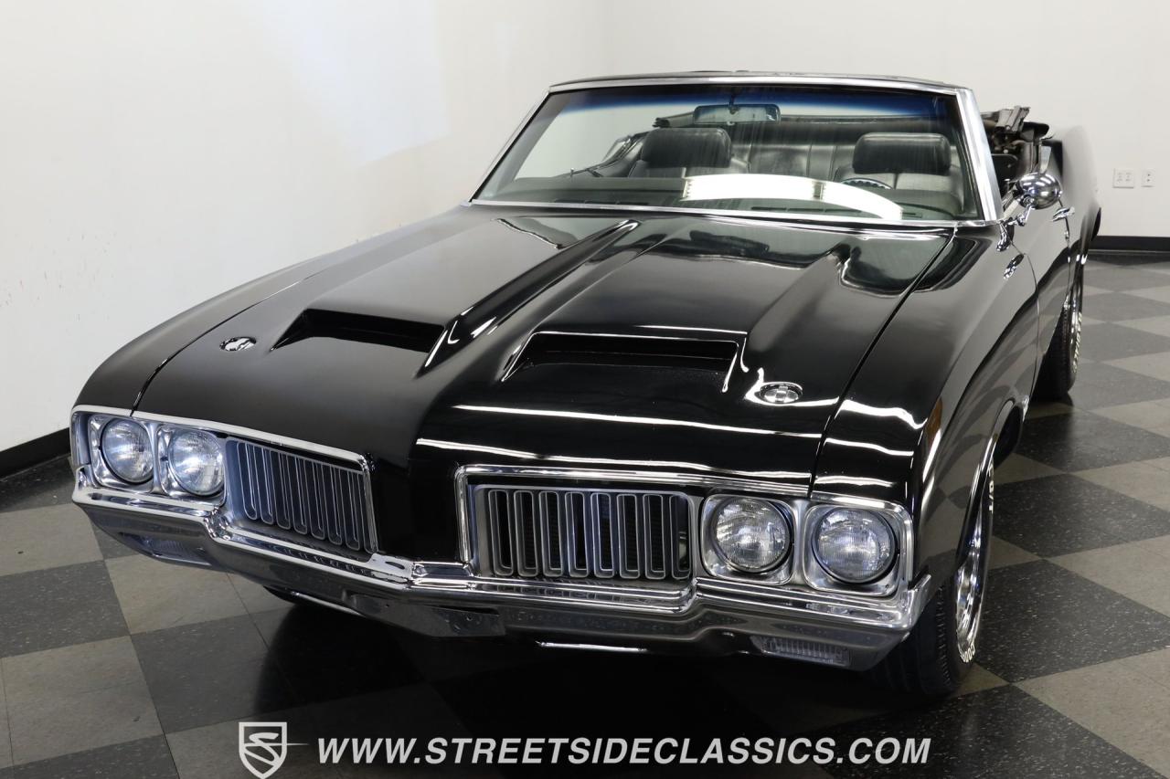 1970 Oldsmobile Cutlass Supreme Convertible