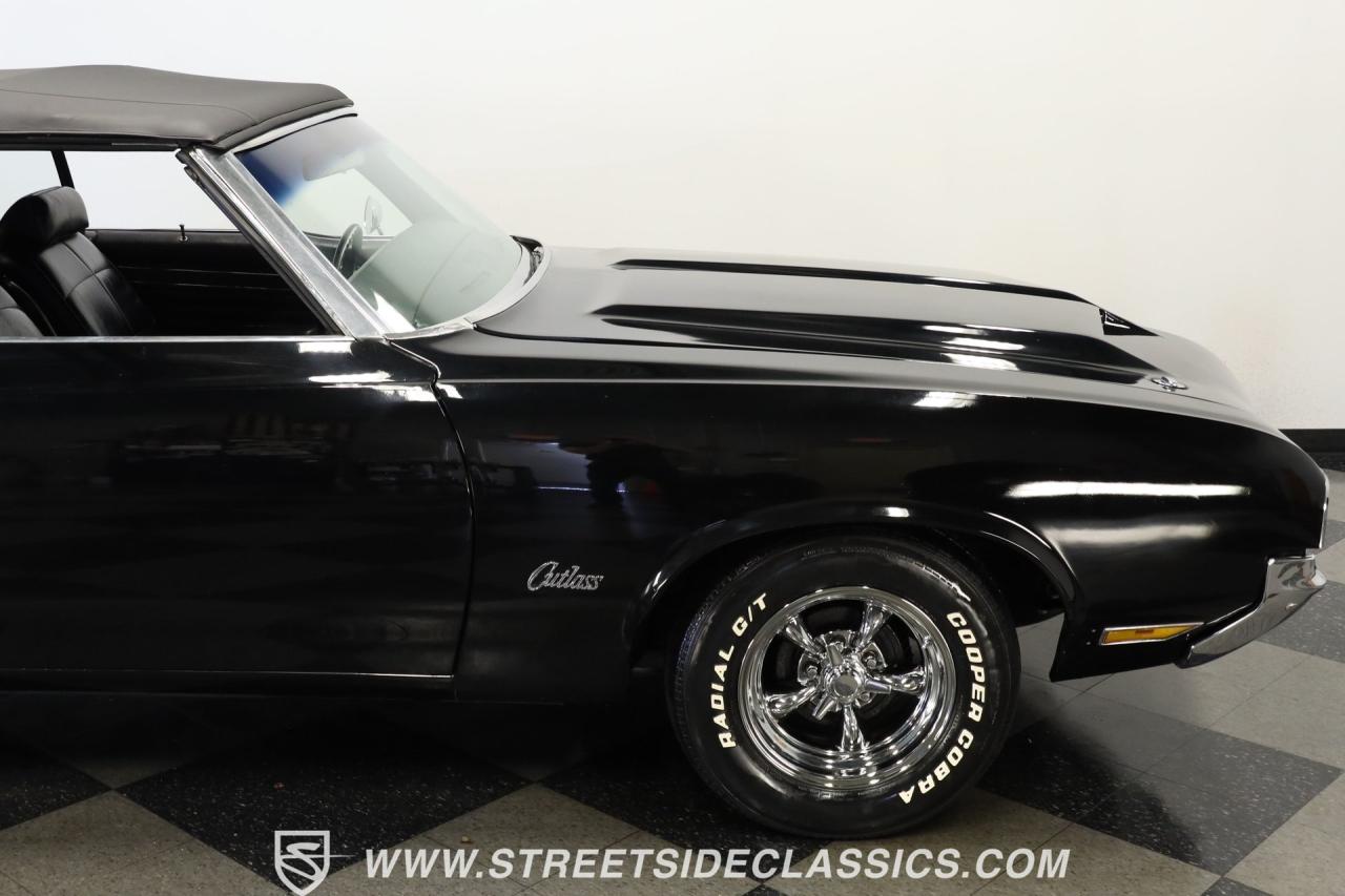 1970 Oldsmobile Cutlass Supreme Convertible