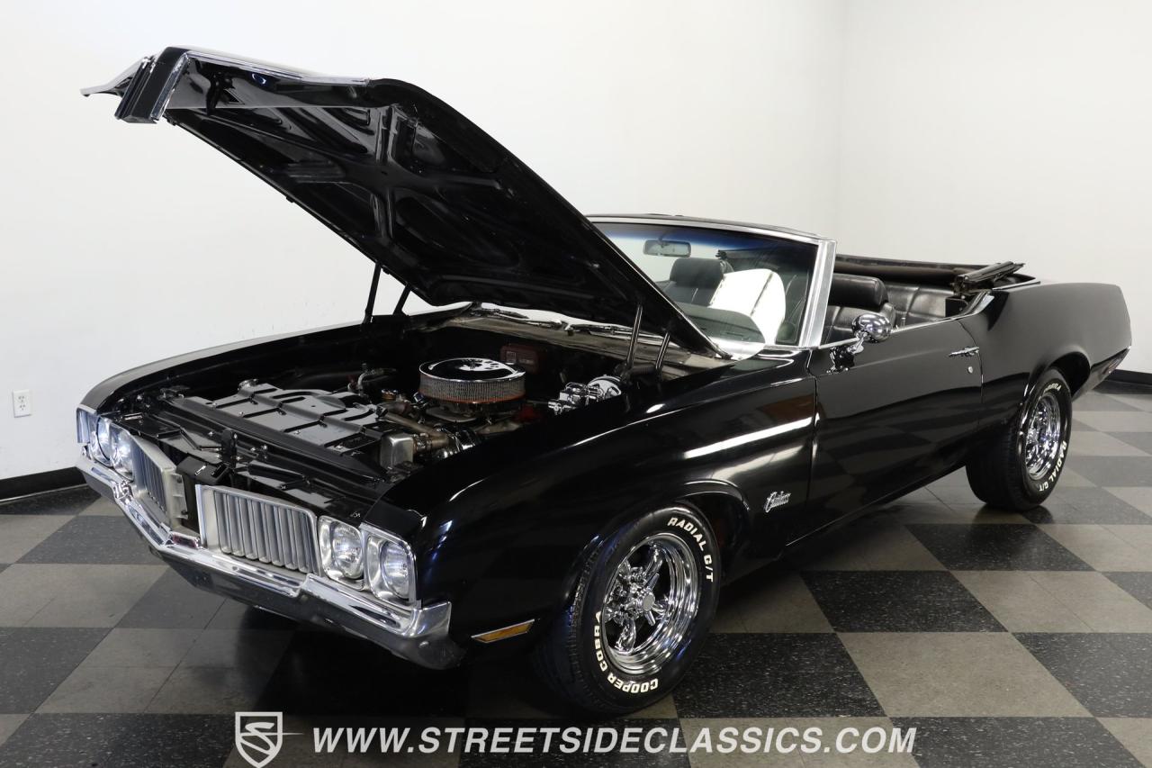 1970 Oldsmobile Cutlass Supreme Convertible