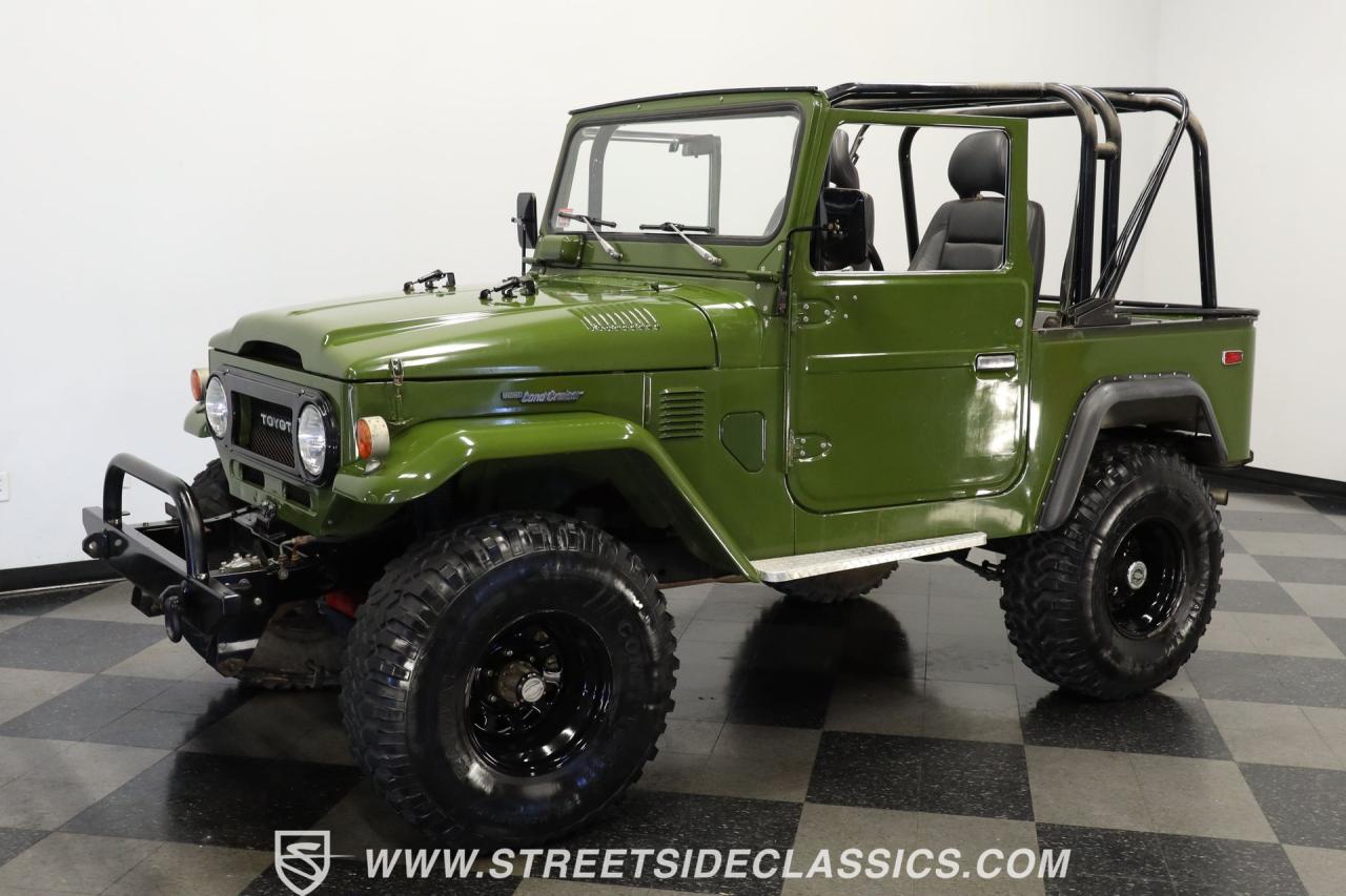 1975 Toyota Land Cruiser FJ40 Restomod