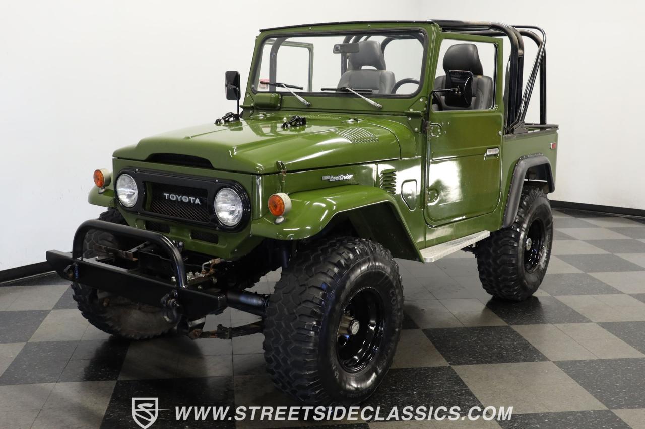 1975 Toyota Land Cruiser FJ40 Restomod