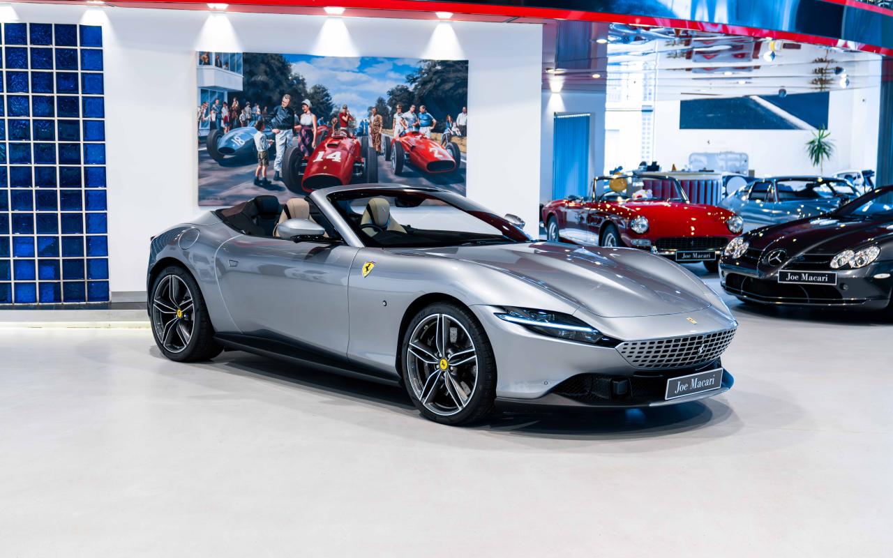 2023 Ferrari ROMA SPIDER