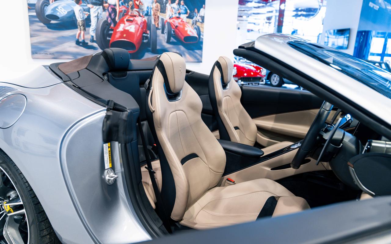 2023 Ferrari ROMA SPIDER