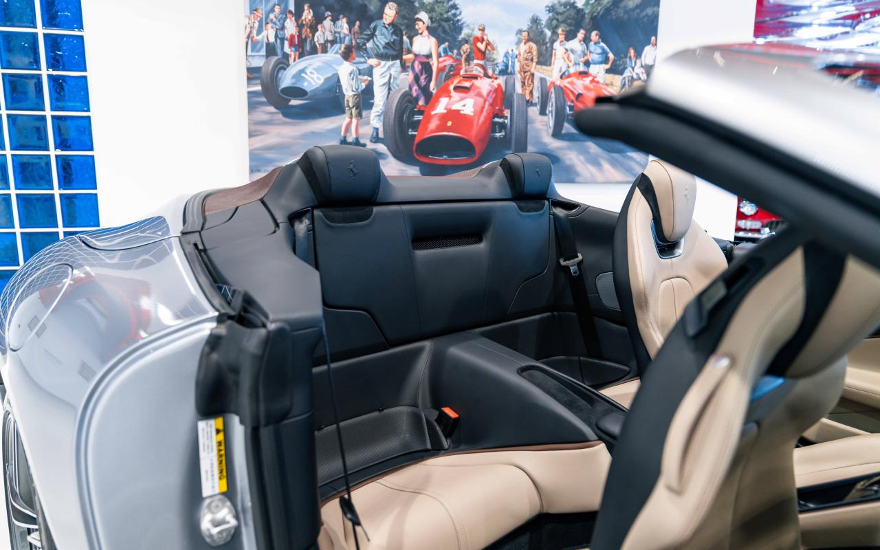 2023 Ferrari ROMA SPIDER