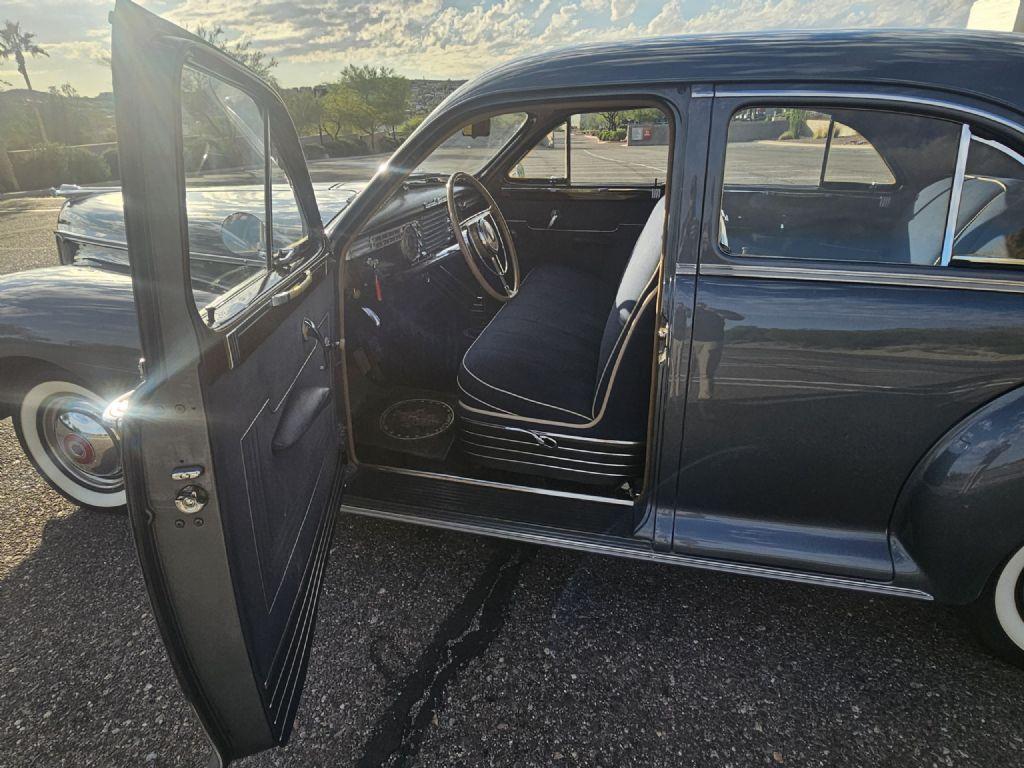 1947 Packard Custom Super Clipper Club Sedan