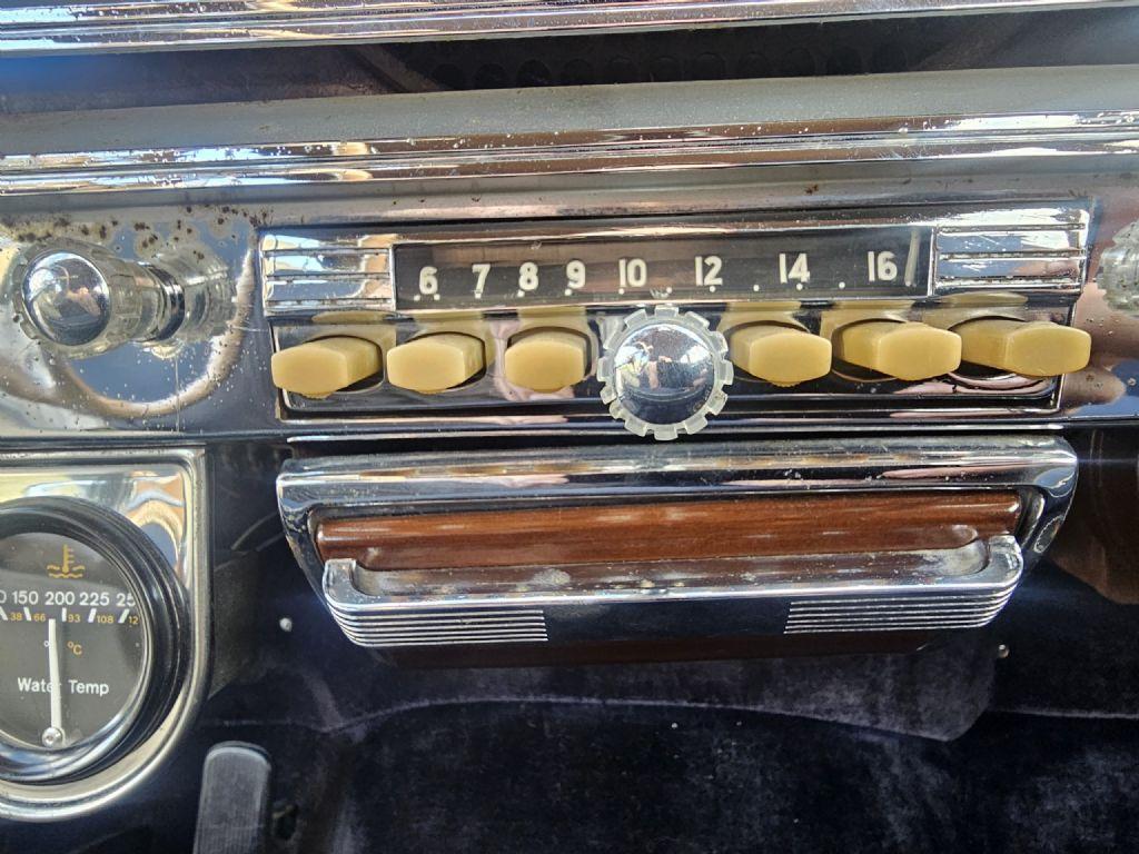 1947 Packard Custom Super Clipper Club Sedan