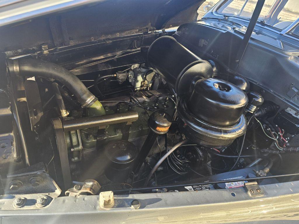 1947 Packard Custom Super Clipper Club Sedan
