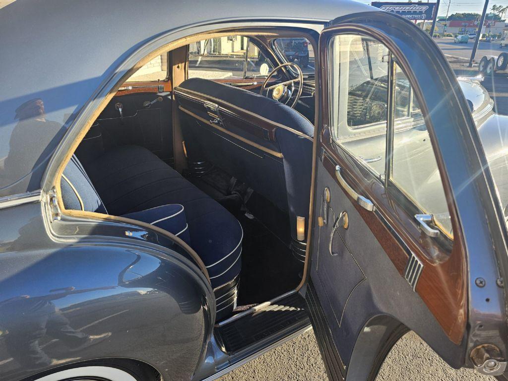 1947 Packard Custom Super Clipper Club Sedan