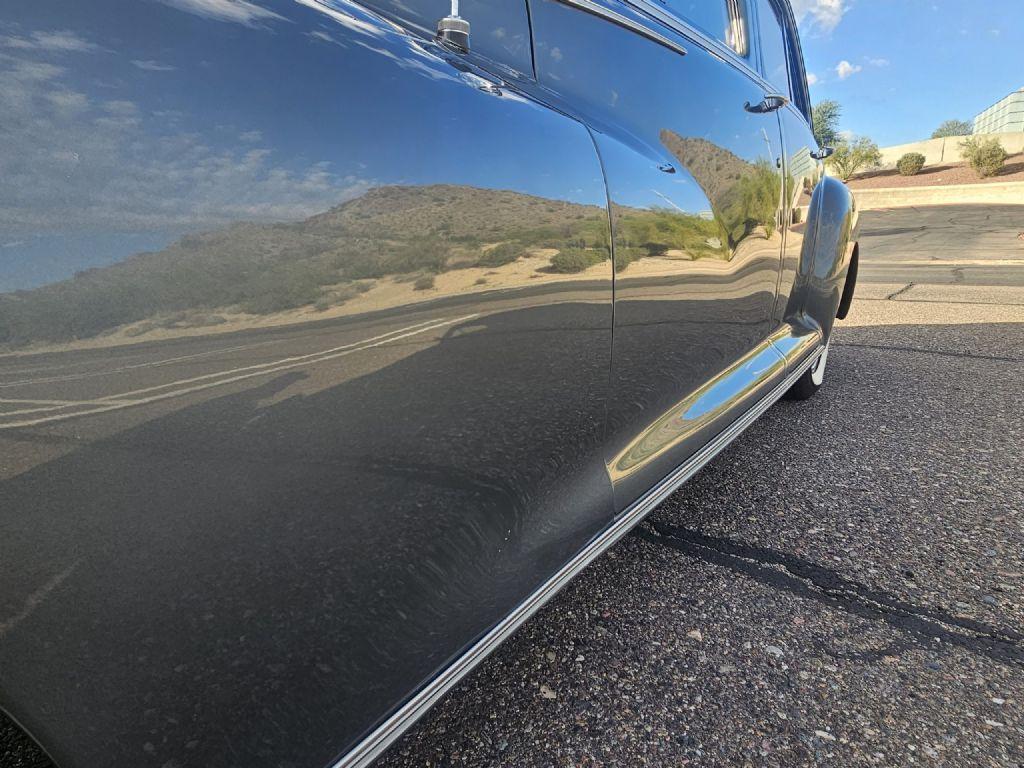 1947 Packard Custom Super Clipper Club Sedan