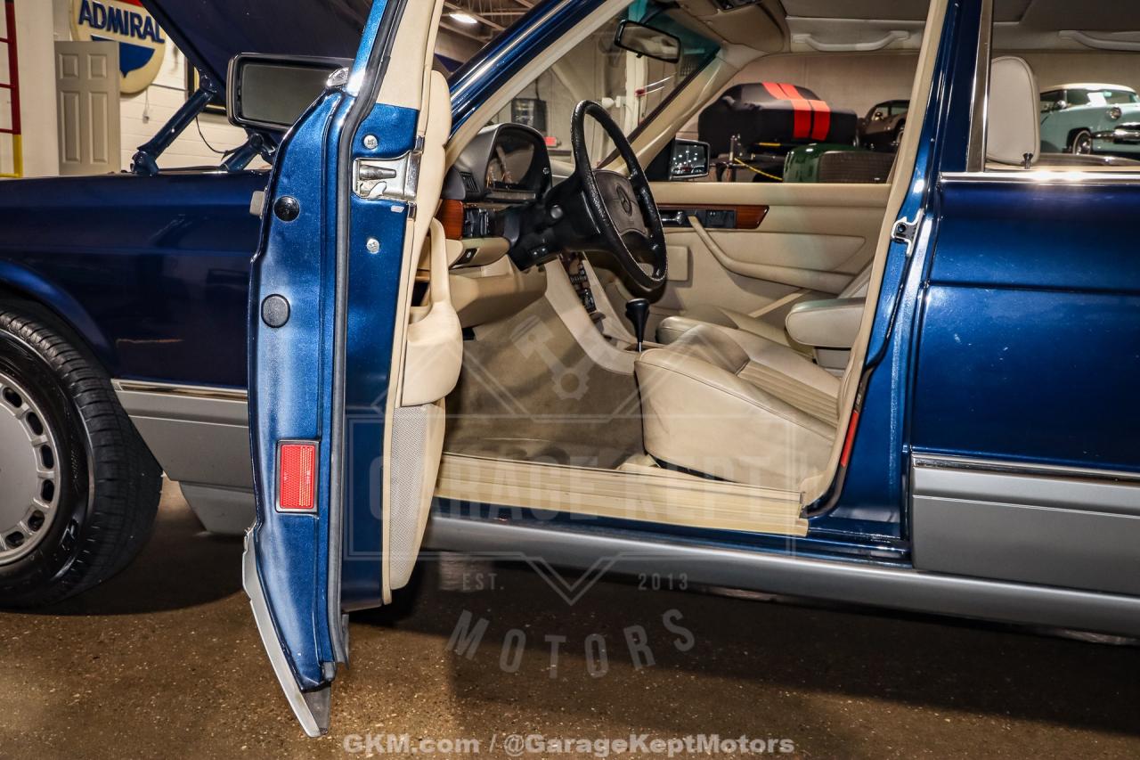 1988 Mercedes - Benz 420-Class