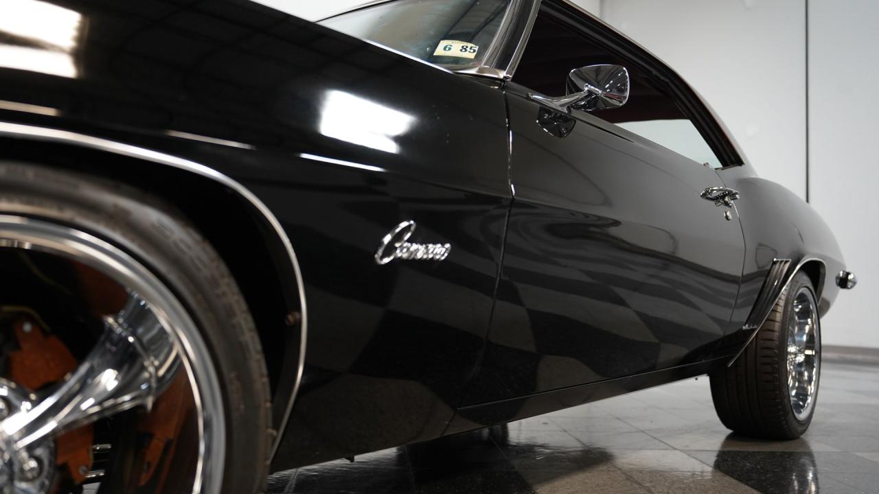 1969 Chevrolet Camaro Z28 Tribute