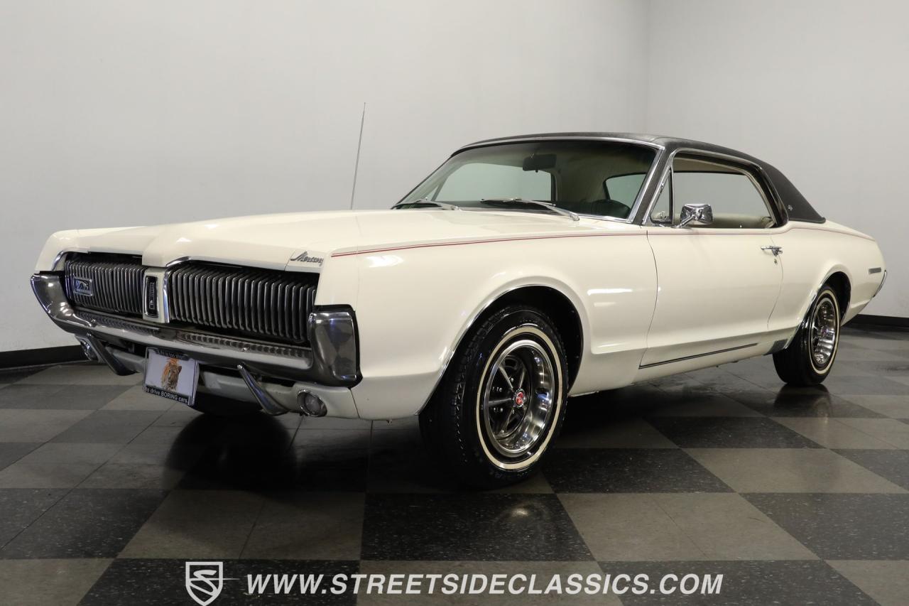 1967 Mercury Cougar XR7