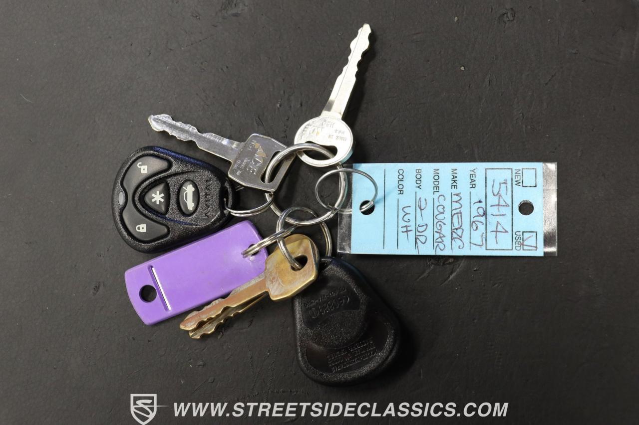 1967 Mercury Cougar XR7