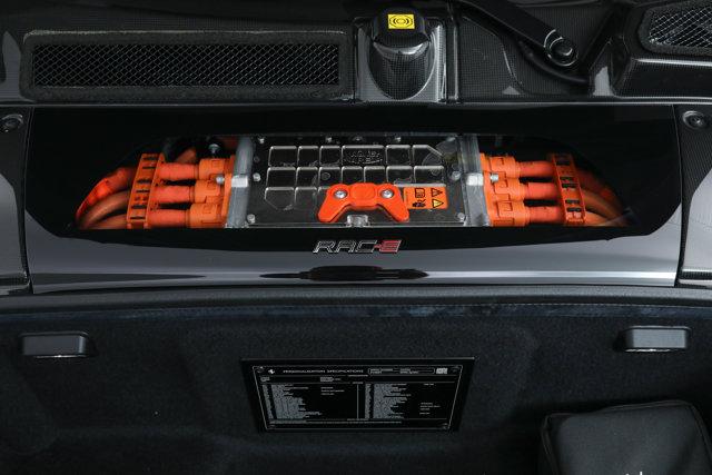 2025 Ferrari SF90 SPIDER