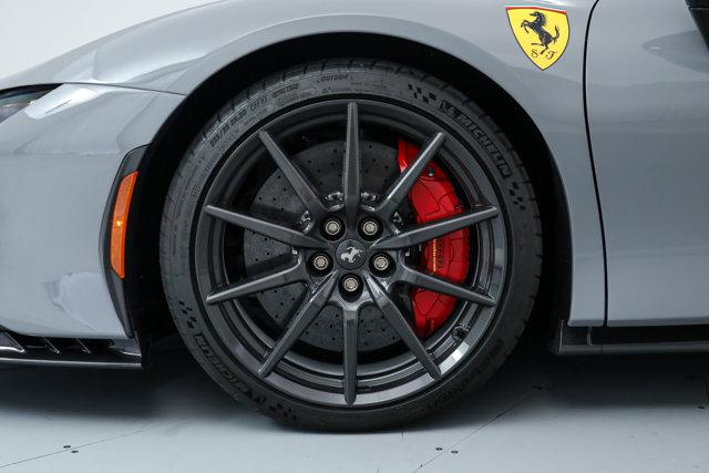 2025 Ferrari SF90 SPIDER