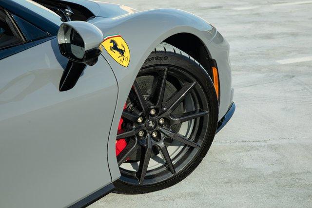 2025 Ferrari SF90 SPIDER