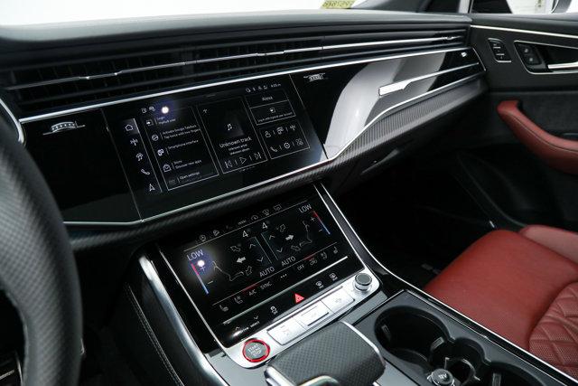 2024 Audi SQ8