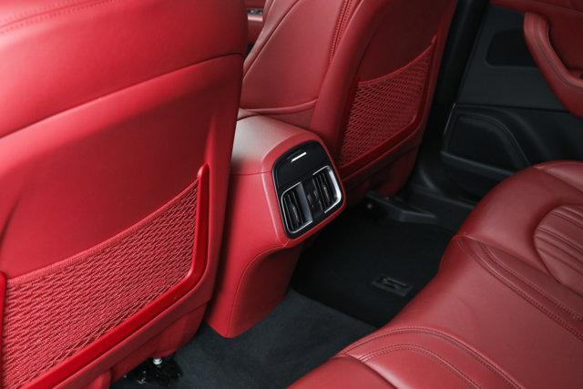 2022 Maserati Levante