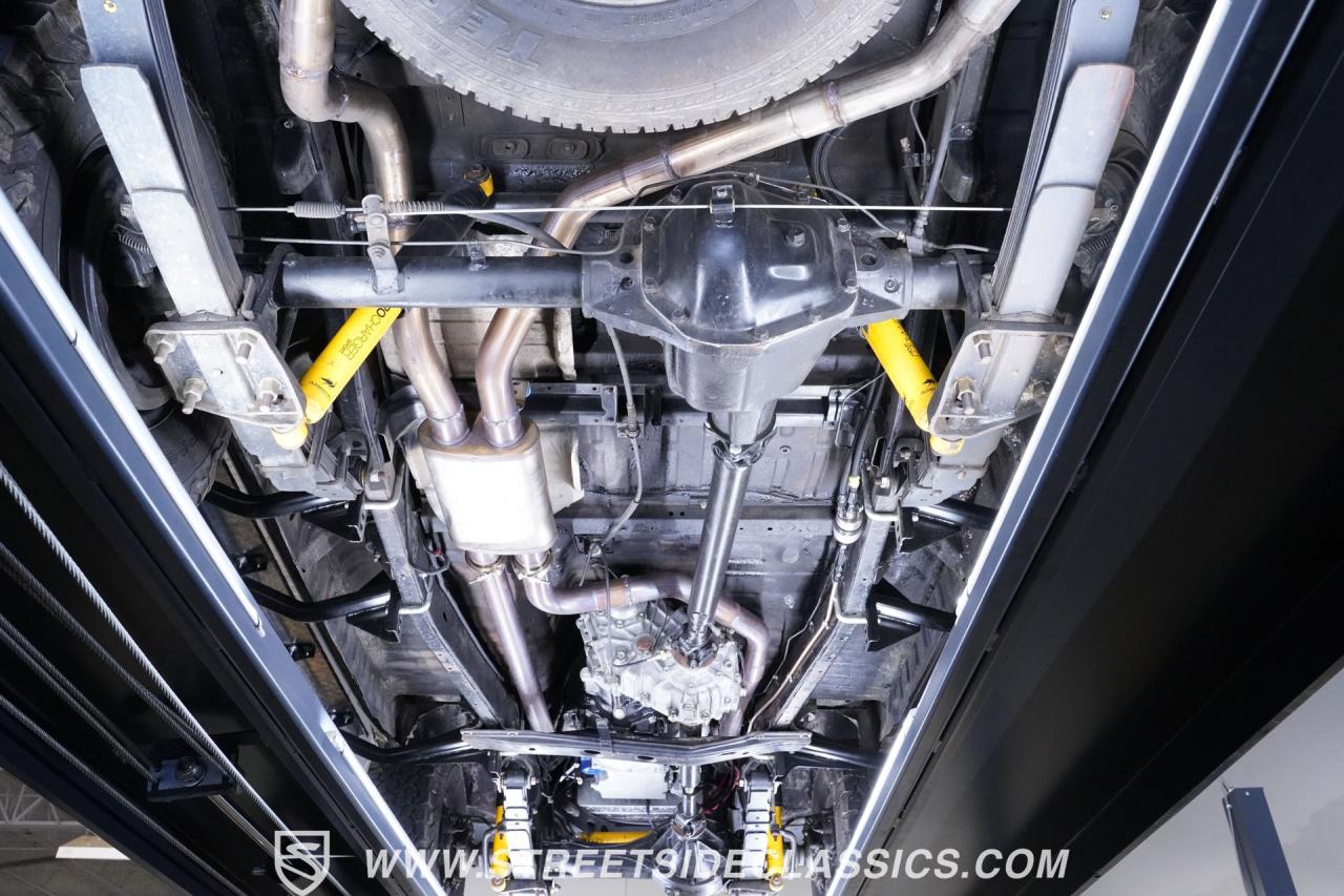 1984 Toyota Land Cruiser FJ60 LS3 Restomod