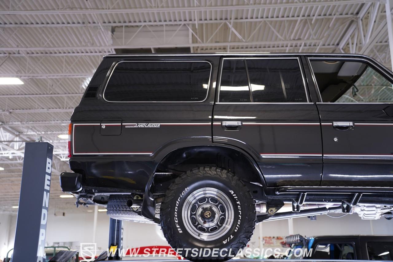 1984 Toyota Land Cruiser FJ60 LS3 Restomod