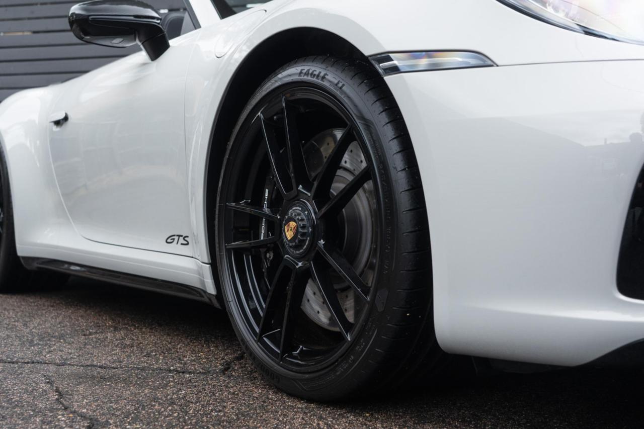 2021 Porsche 911 (992.1) CARRERA 4 GTS CABRIOLET 2021 Porsche 911 (992.1) CARRERA 4 GTS CABRIOLET