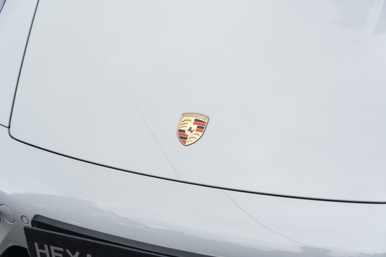 2021 Porsche 911 (992.1) CARRERA 4 GTS CABRIOLET 2021 Porsche 911 (992.1) CARRERA 4 GTS CABRIOLET