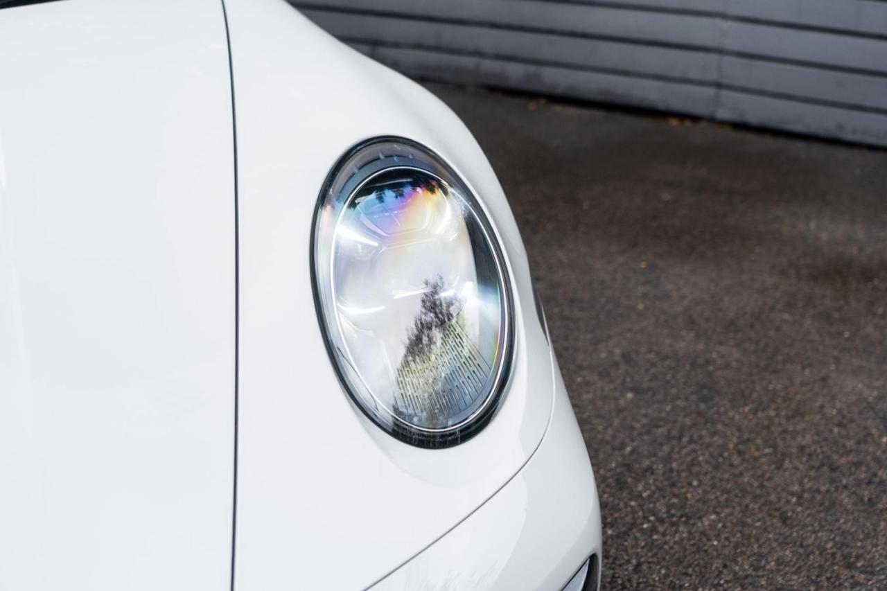 2021 Porsche 911 (992.1) CARRERA 4 GTS CABRIOLET 2021 Porsche 911 (992.1) CARRERA 4 GTS CABRIOLET