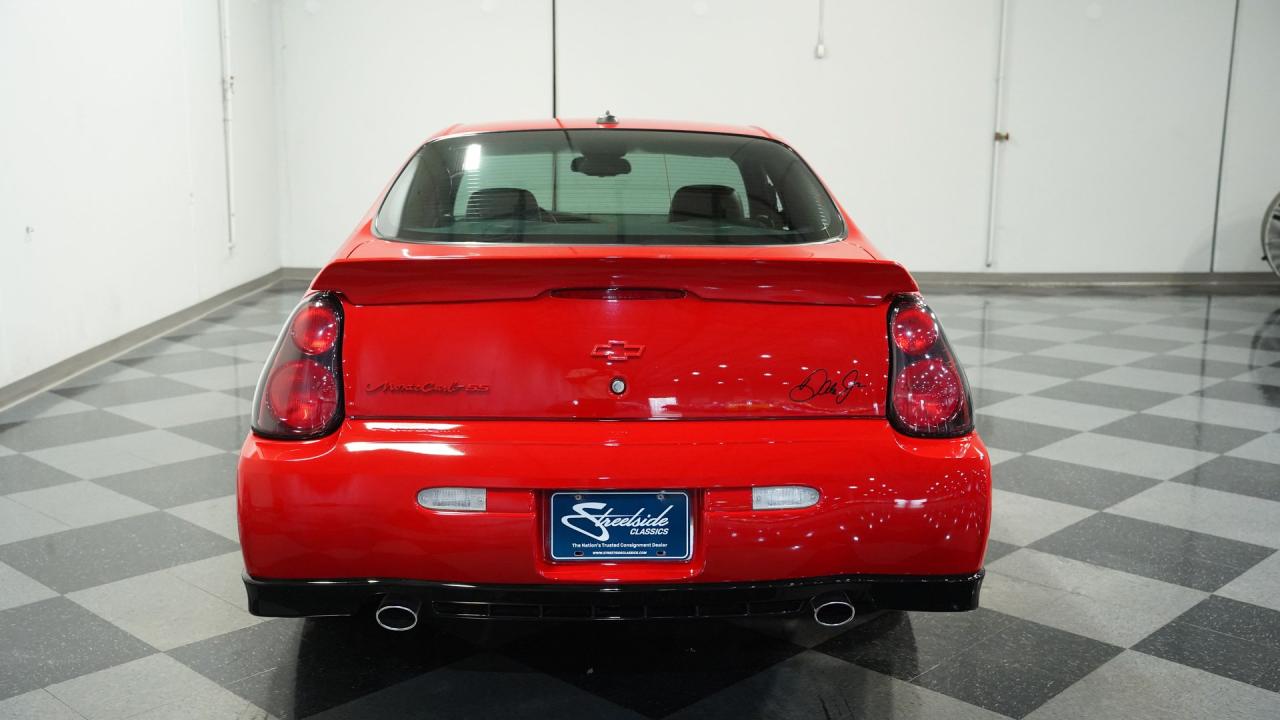 2004 Chevrolet Monte Carlo SS Supercharged Dale Earnhardt Jr. Edition