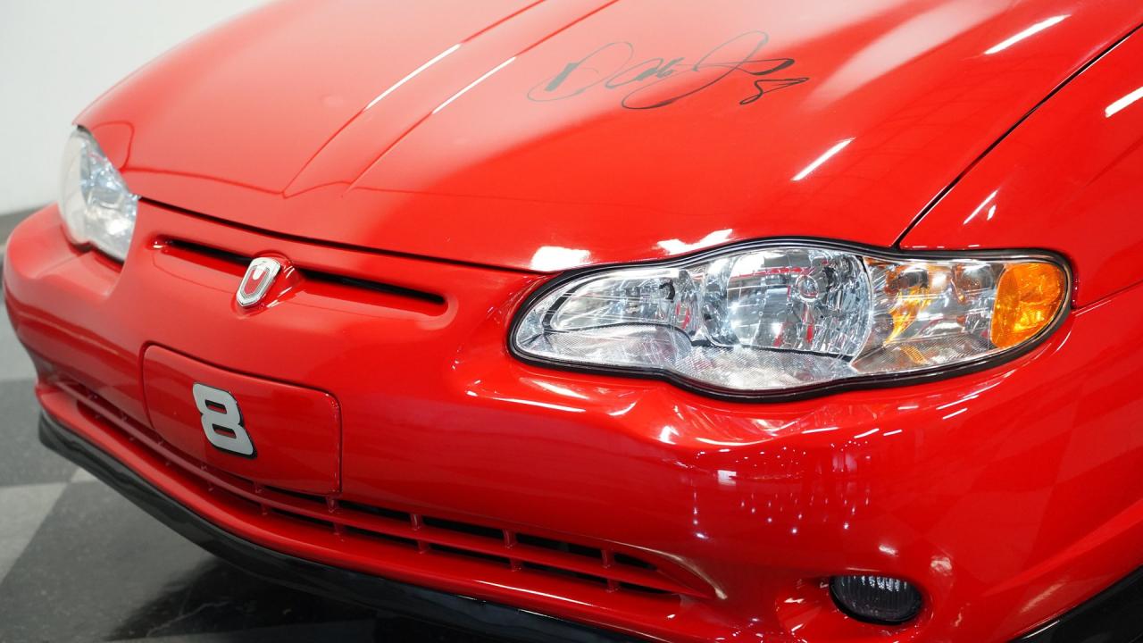 2004 Chevrolet Monte Carlo SS Supercharged Dale Earnhardt Jr. Edition