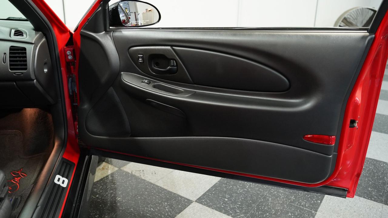 2004 Chevrolet Monte Carlo SS Supercharged Dale Earnhardt Jr. Edition