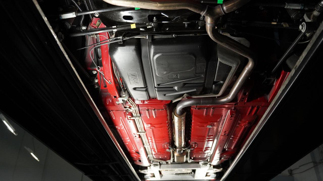 2004 Chevrolet Monte Carlo SS Supercharged Dale Earnhardt Jr. Edition