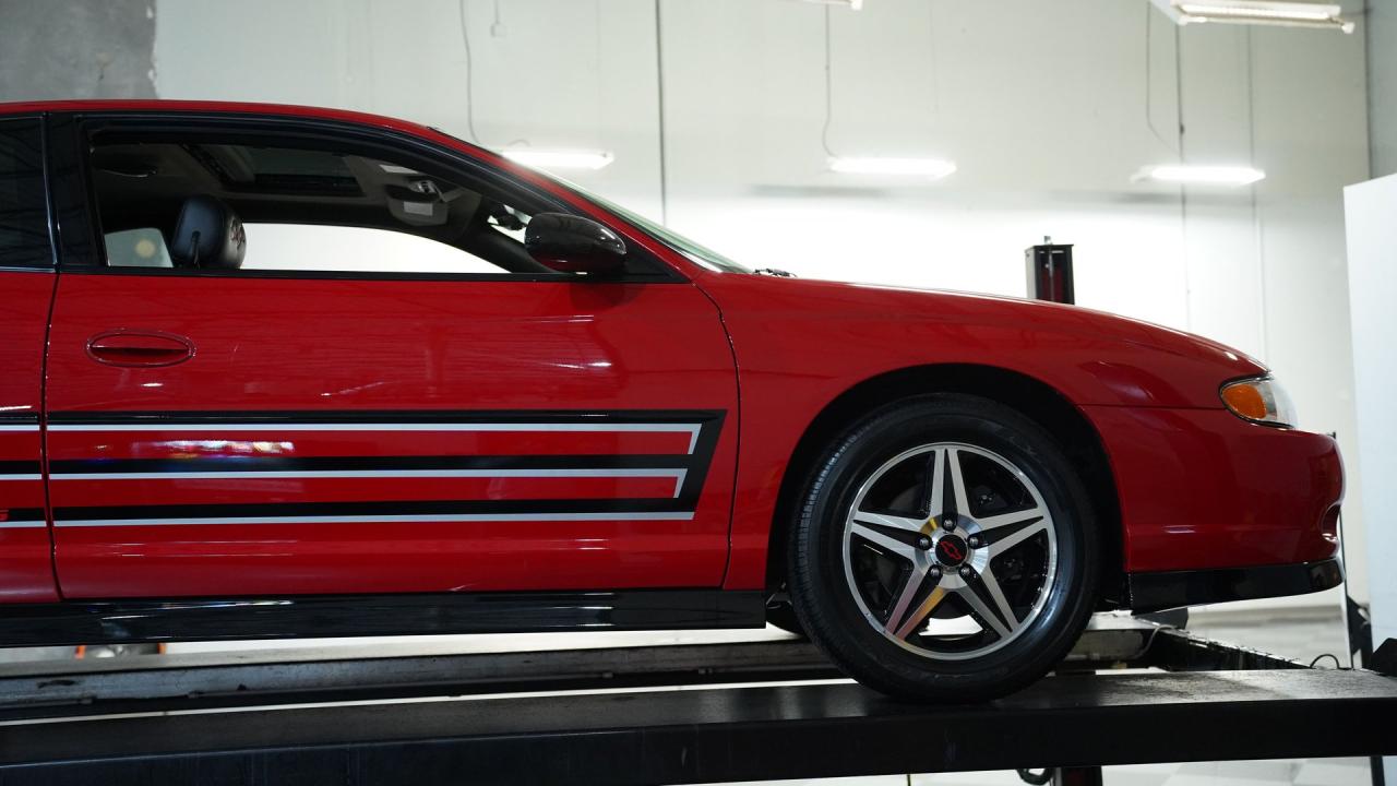 2004 Chevrolet Monte Carlo SS Supercharged Dale Earnhardt Jr. Edition