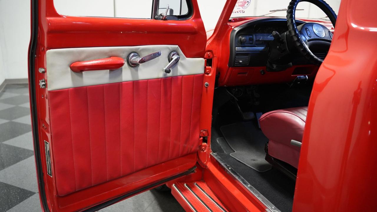 1954 Ford F-500 7.3 Powerstroke