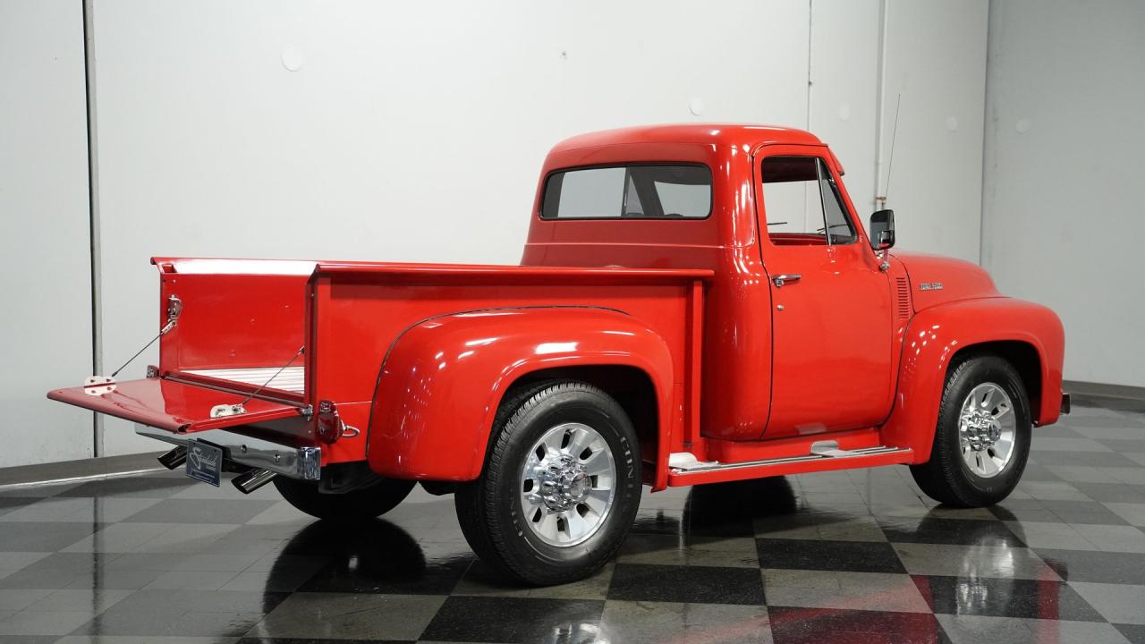 1954 Ford F-500 7.3 Powerstroke