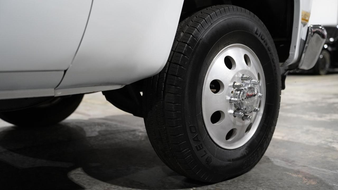 1985 GMC 3500 Flatbed Dually