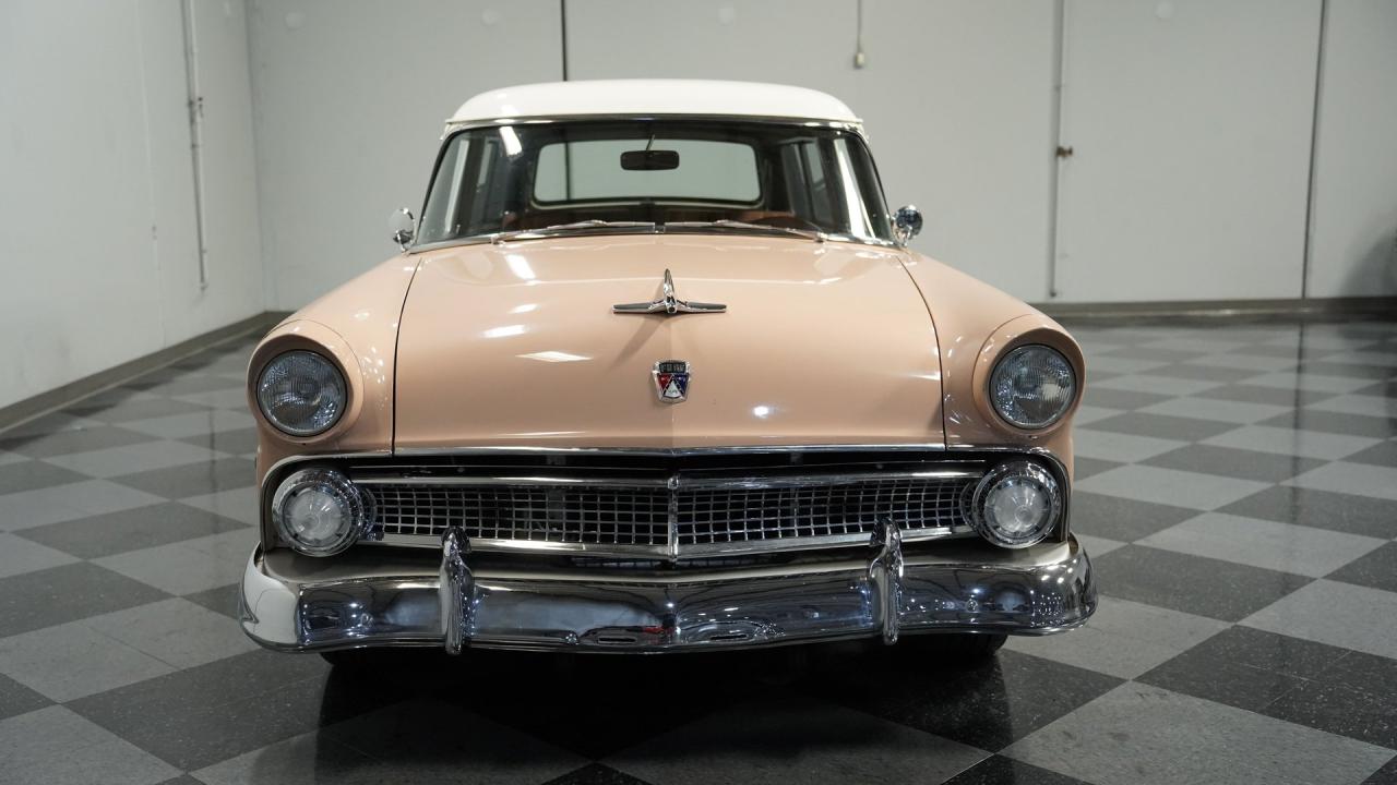 1955 Ford Ranch Wagon Restomod