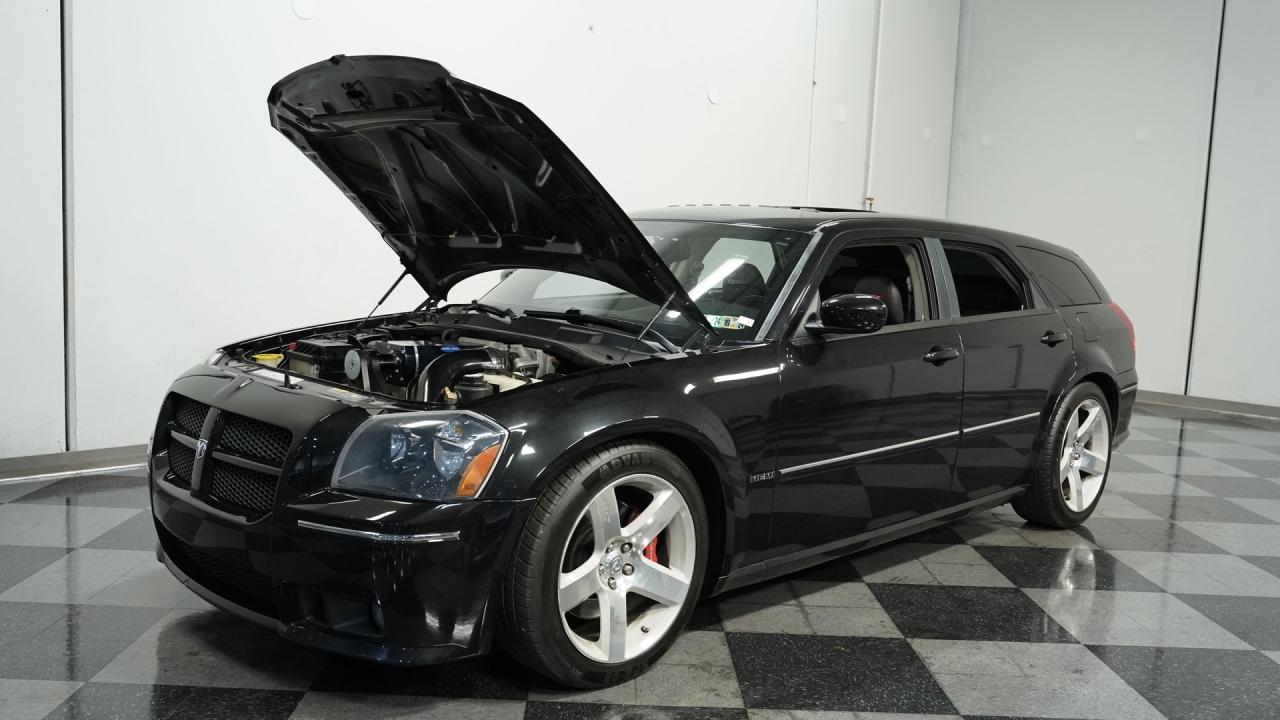 2006 Dodge Magnum SRT-8 Supercharged