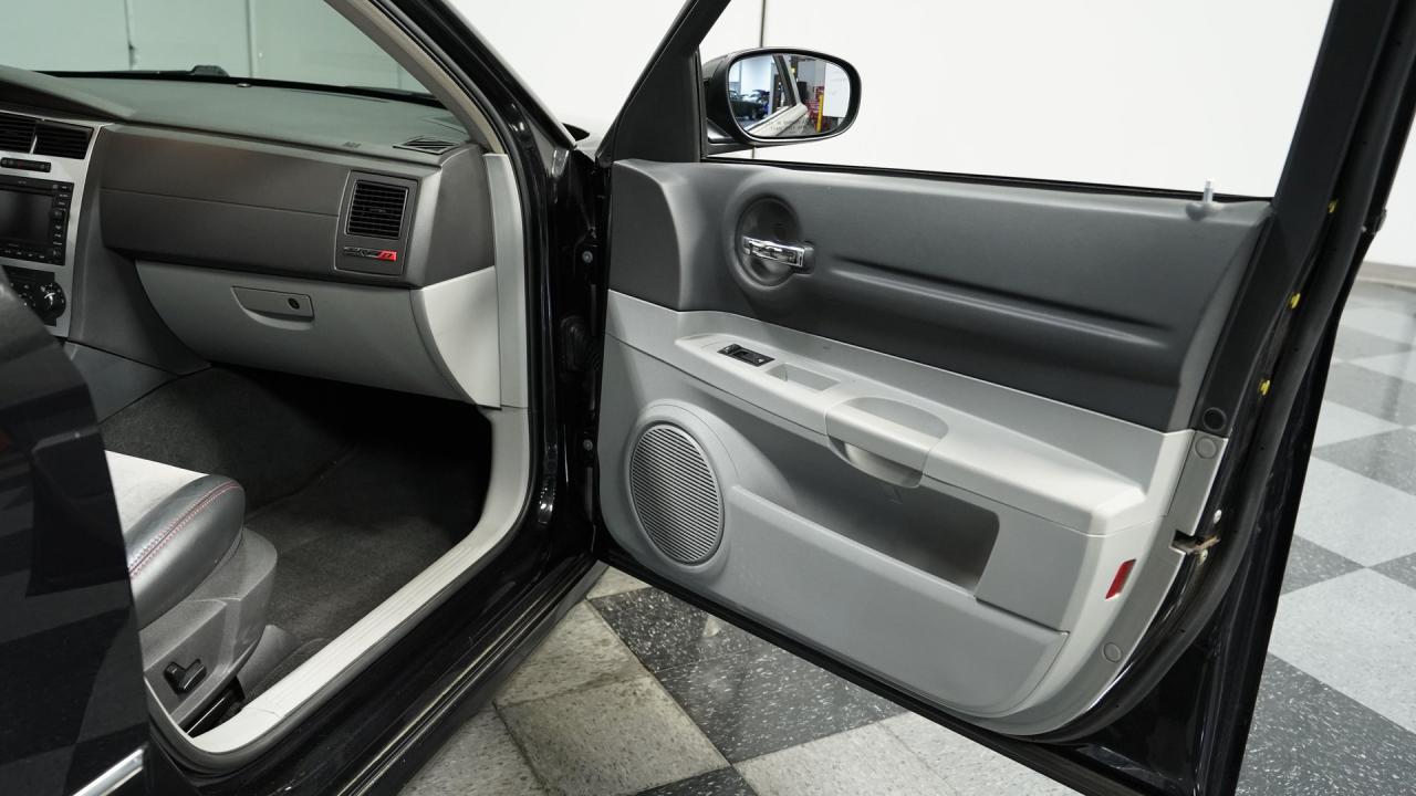 2006 Dodge Magnum SRT-8 Supercharged