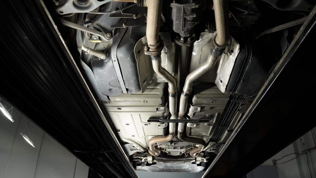 2006 Dodge Magnum SRT-8 Supercharged