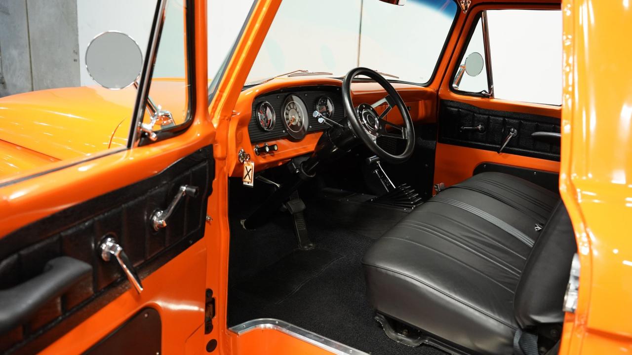 1963 Ford F-100 Stepside Restomod