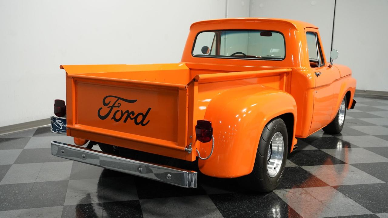 1963 Ford F-100 Stepside Restomod