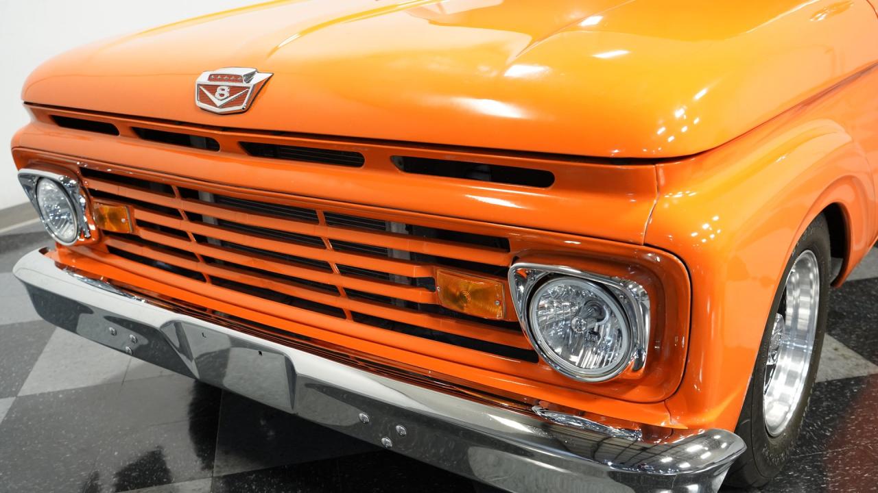 1963 Ford F-100 Stepside Restomod