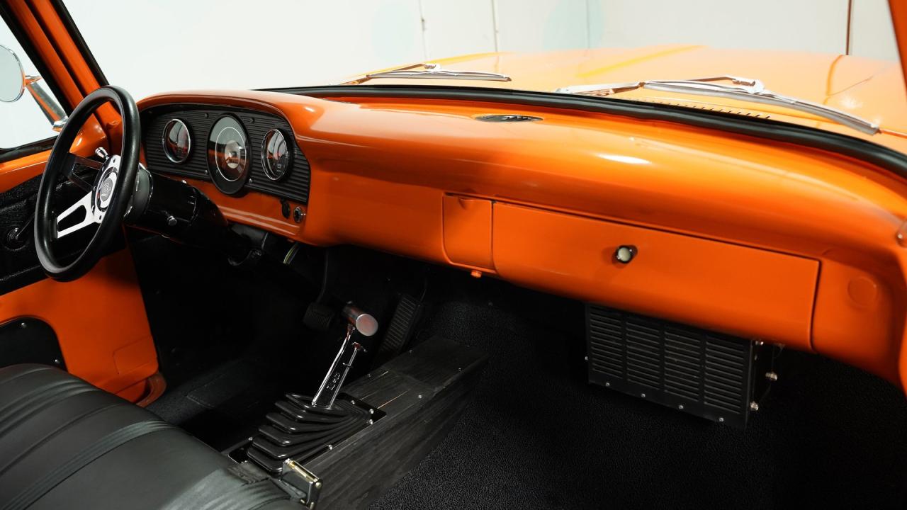 1963 Ford F-100 Stepside Restomod