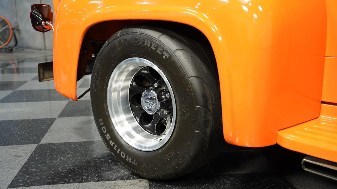 1963 Ford F-100 Stepside Restomod