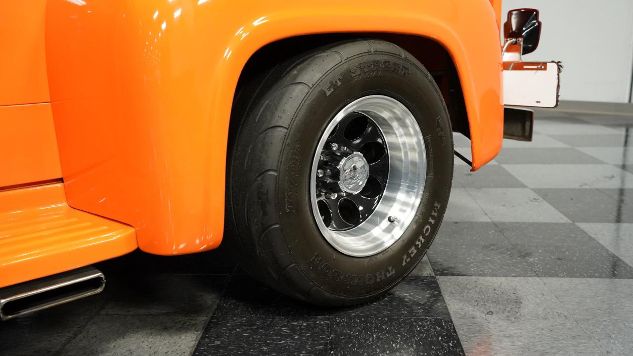 1963 Ford F-100 Stepside Restomod