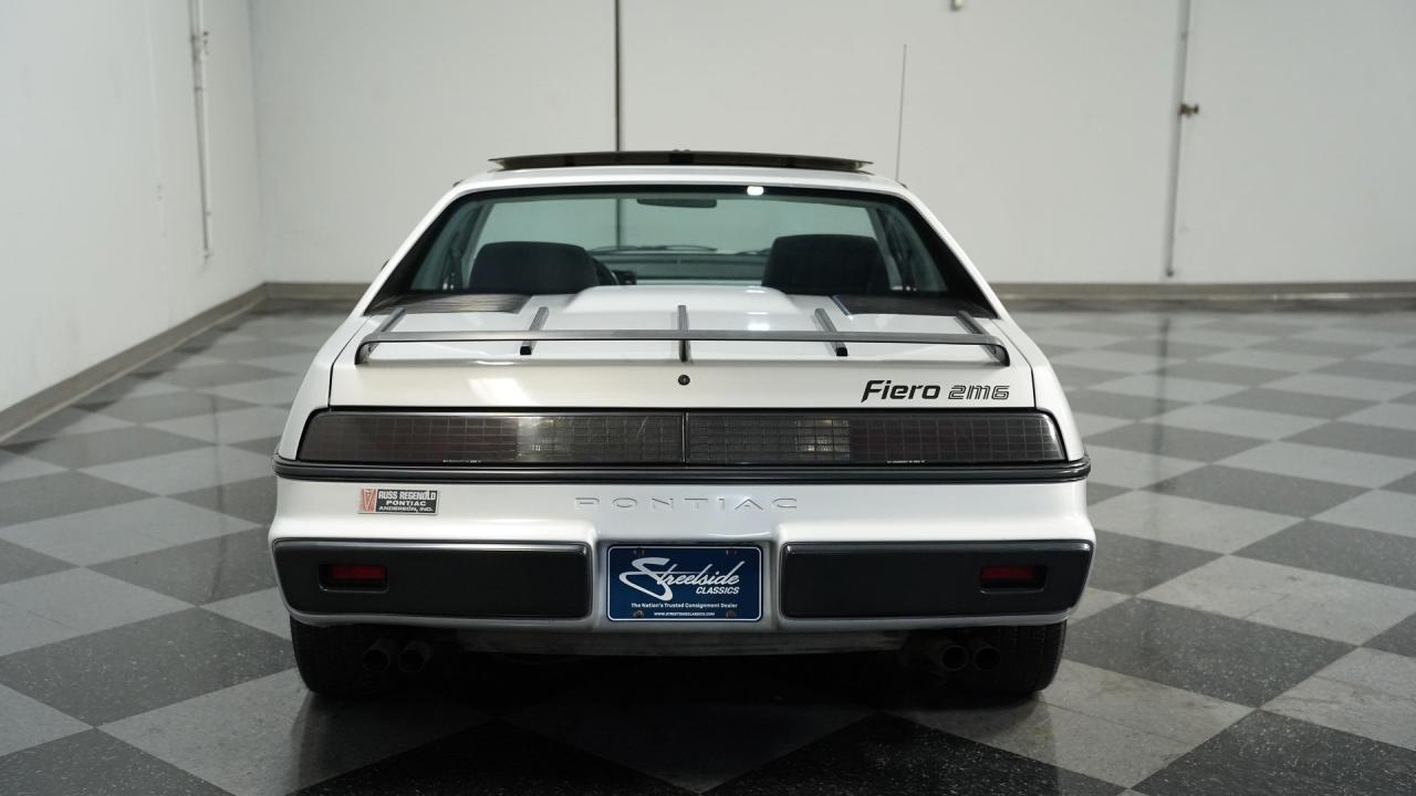 1985 Pontiac Fiero SE