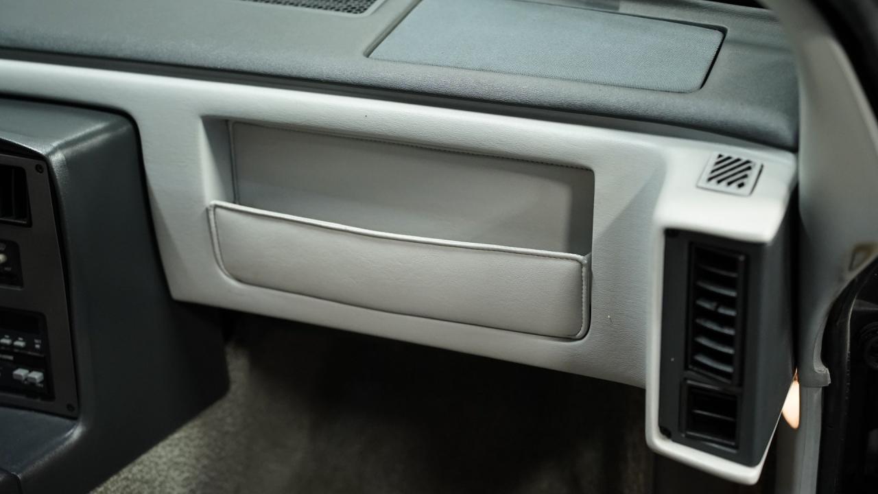 1985 Pontiac Fiero SE